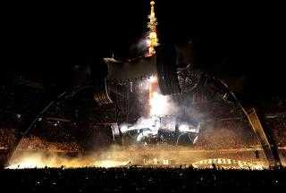 U2