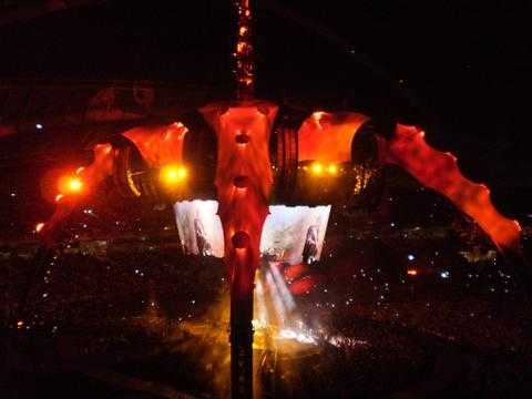 U2 @ Athens