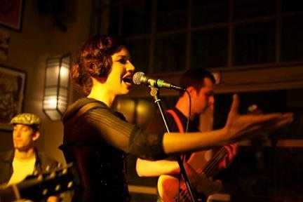 Penny & the Swinging Cats