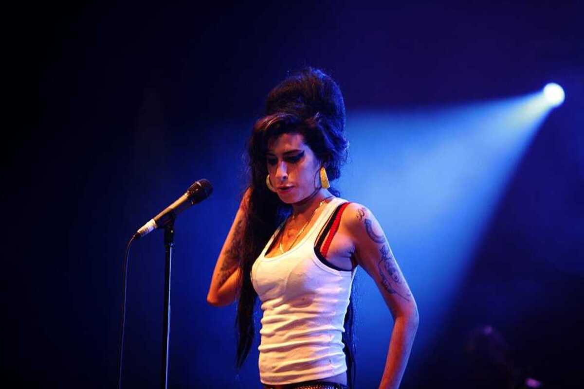 960px Amy Winehouse f5048439