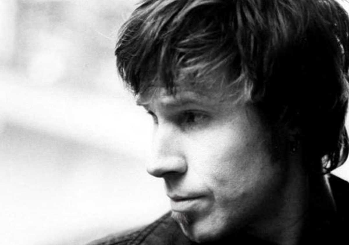 M Lanegan