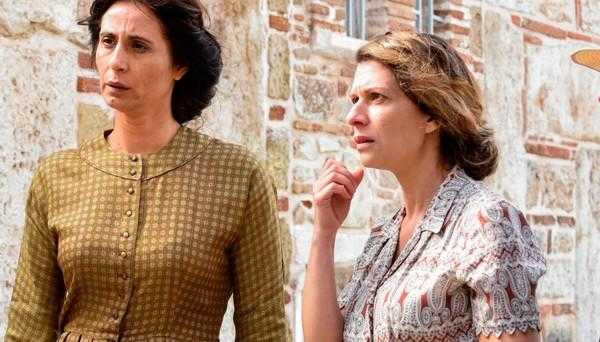 Εικόνες από τα γυρίσματα του Ουζερί Τσιτσάνης 4 Εικόνες από τα γυρίσματα του Ουζερί Τσιτσάνης 4