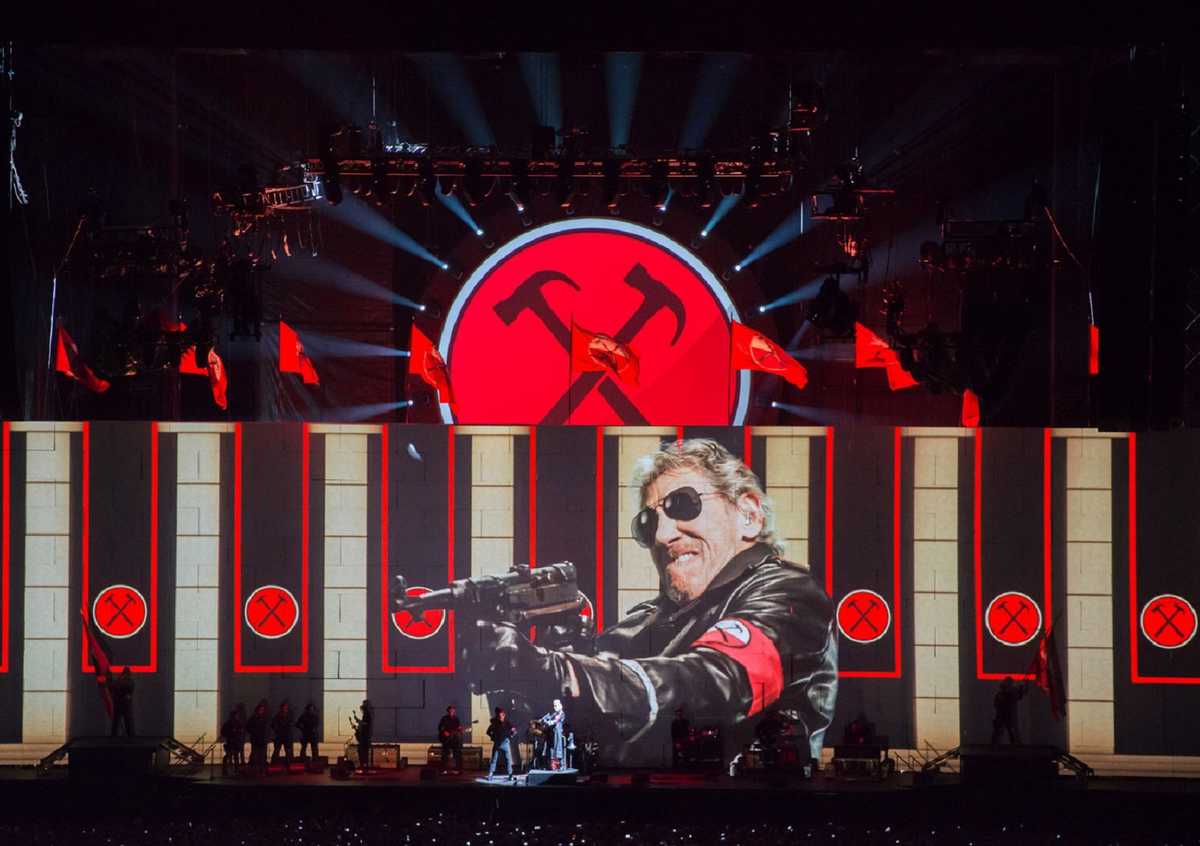 Roger Waters The Wall