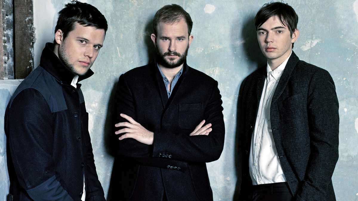οι white lies σε Αθήνα και Θεσσαλονίκη 2016
