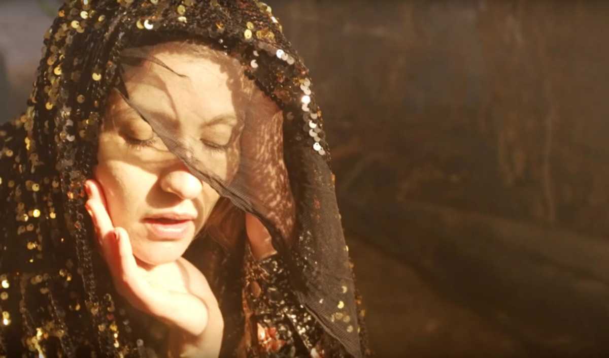 Jessy Lanza - It Means I Love You