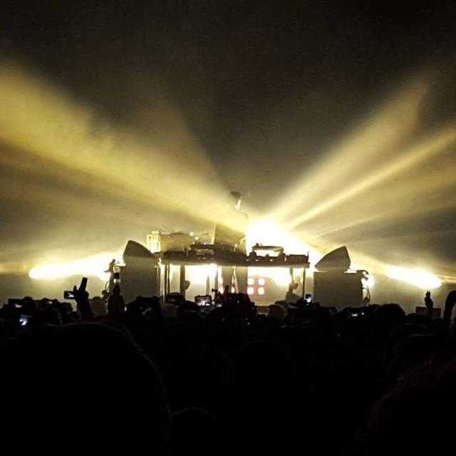 Jamie xx closing the first day