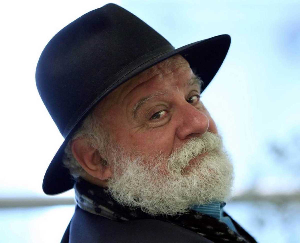 Όλα σε θυμίζουν: Αφιέρωμα στον Μανώλη Ρασούλη στο Ηρώδειο