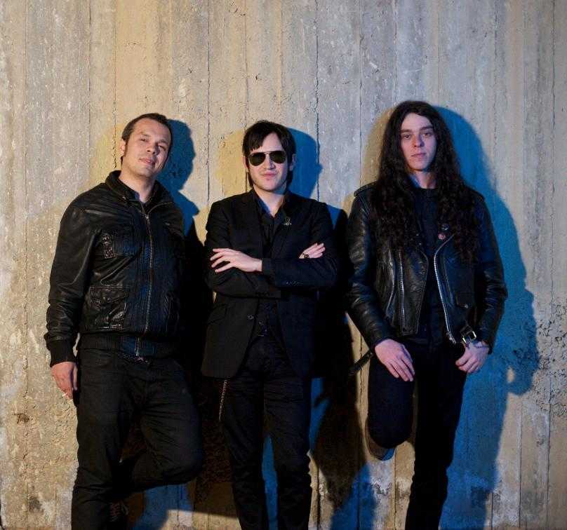 wrinkled-suits-fuzztones-gagarin