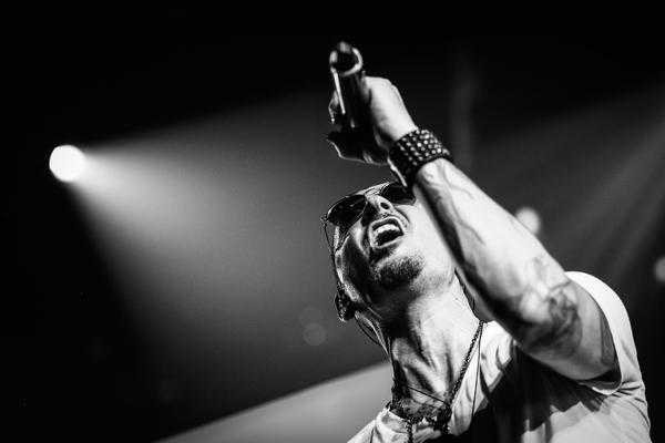 Βρέθηκε νεκρός ο τραγουδιστής των Linkin Park, Chester Bennington