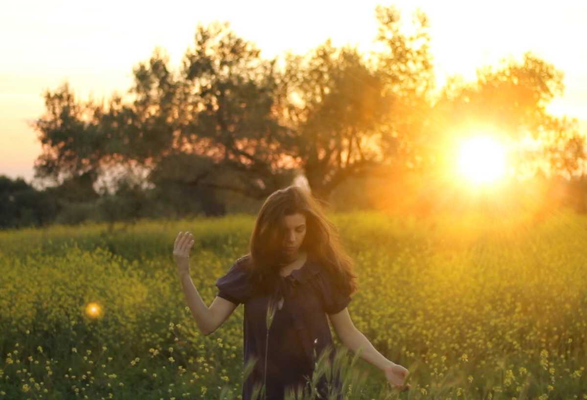 Κατερίνα Κυρμιζή: Δεν είναι τόσο εναλλακτικό κι ελεύθερο το διαδίκτυο