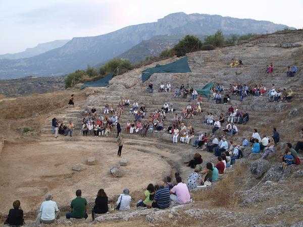 Αρχαίο Θέατρο Αιγειρας